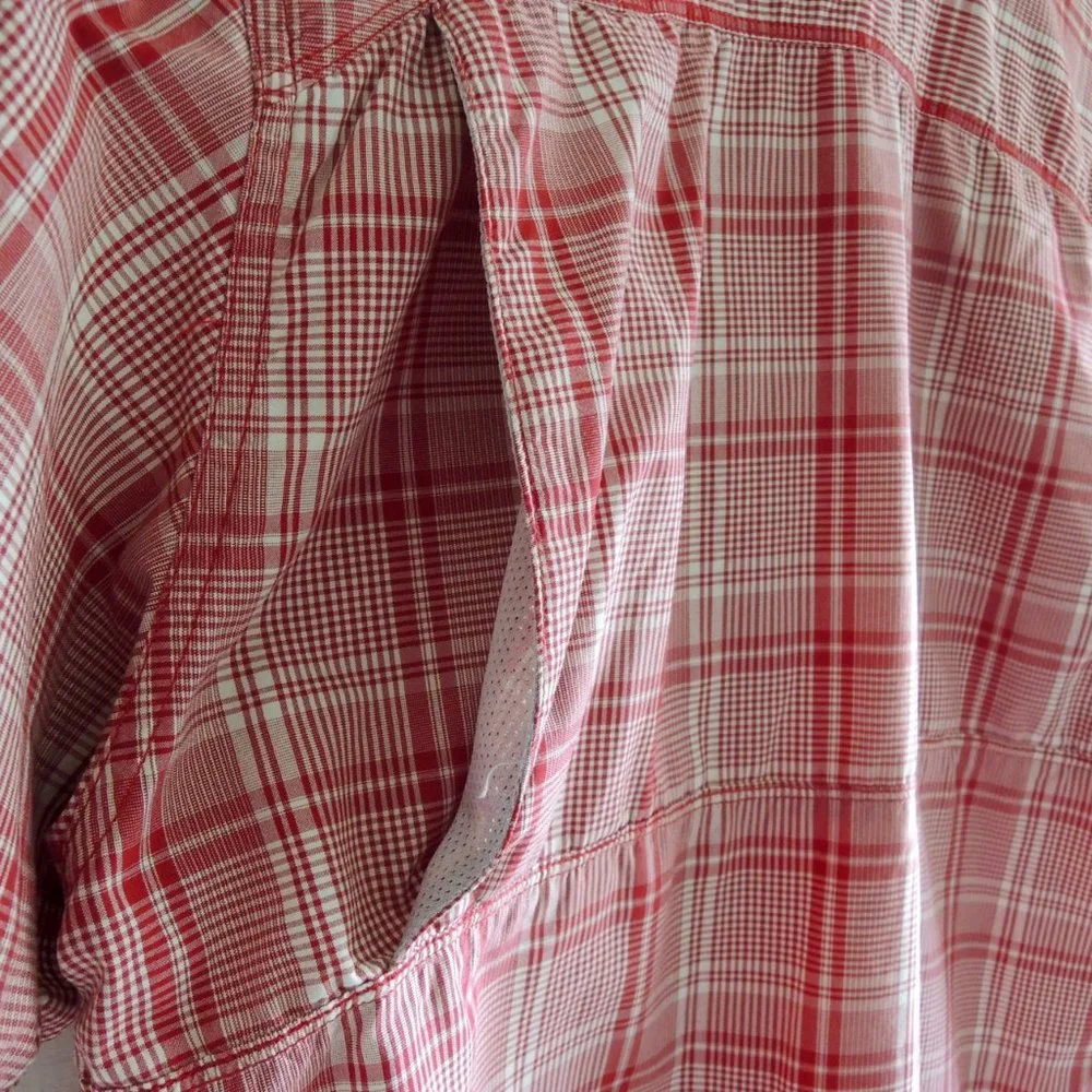 The North Face Men's Red Plaid Hiking Camping Shirt M